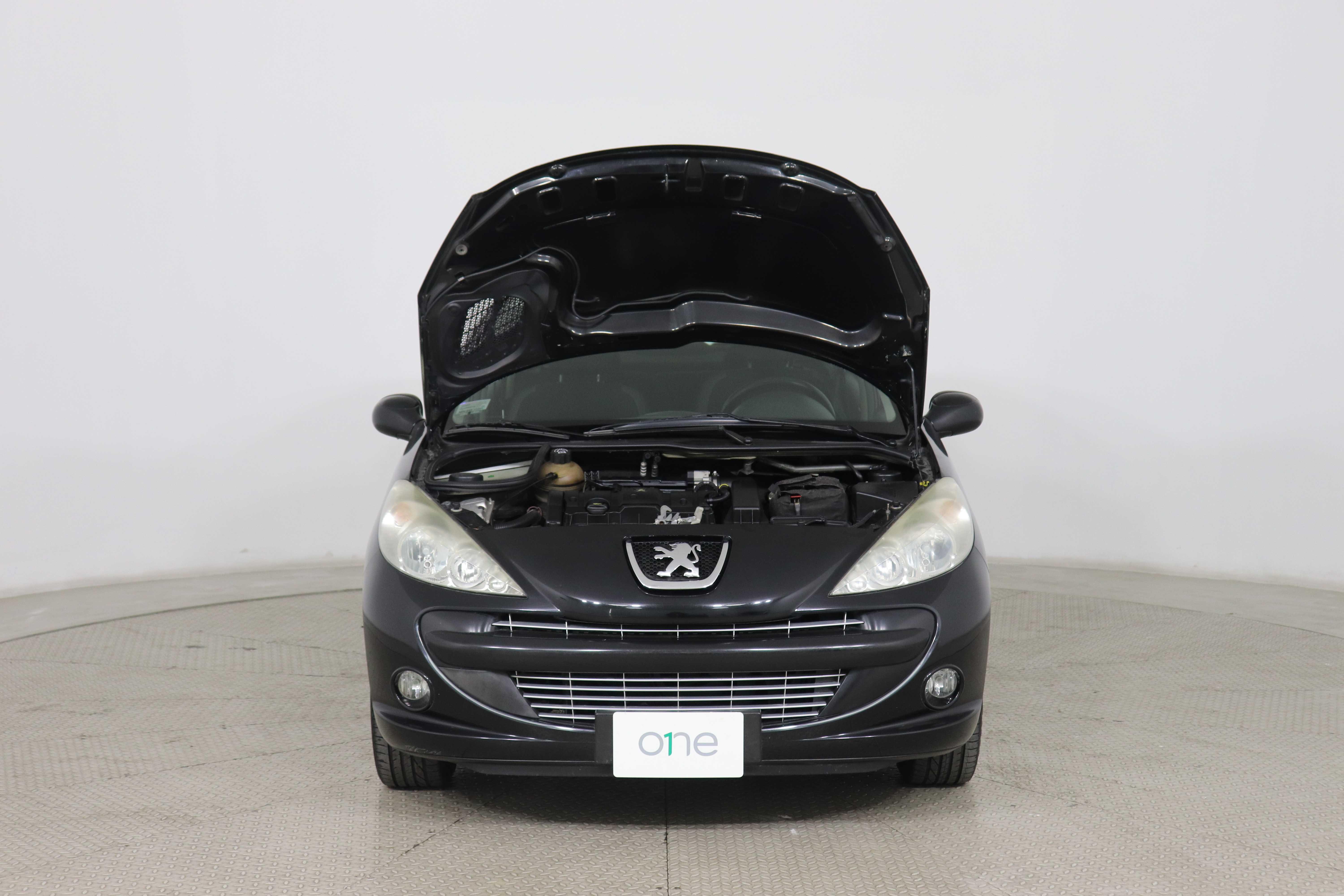 PEUGEOT 207 - One 207