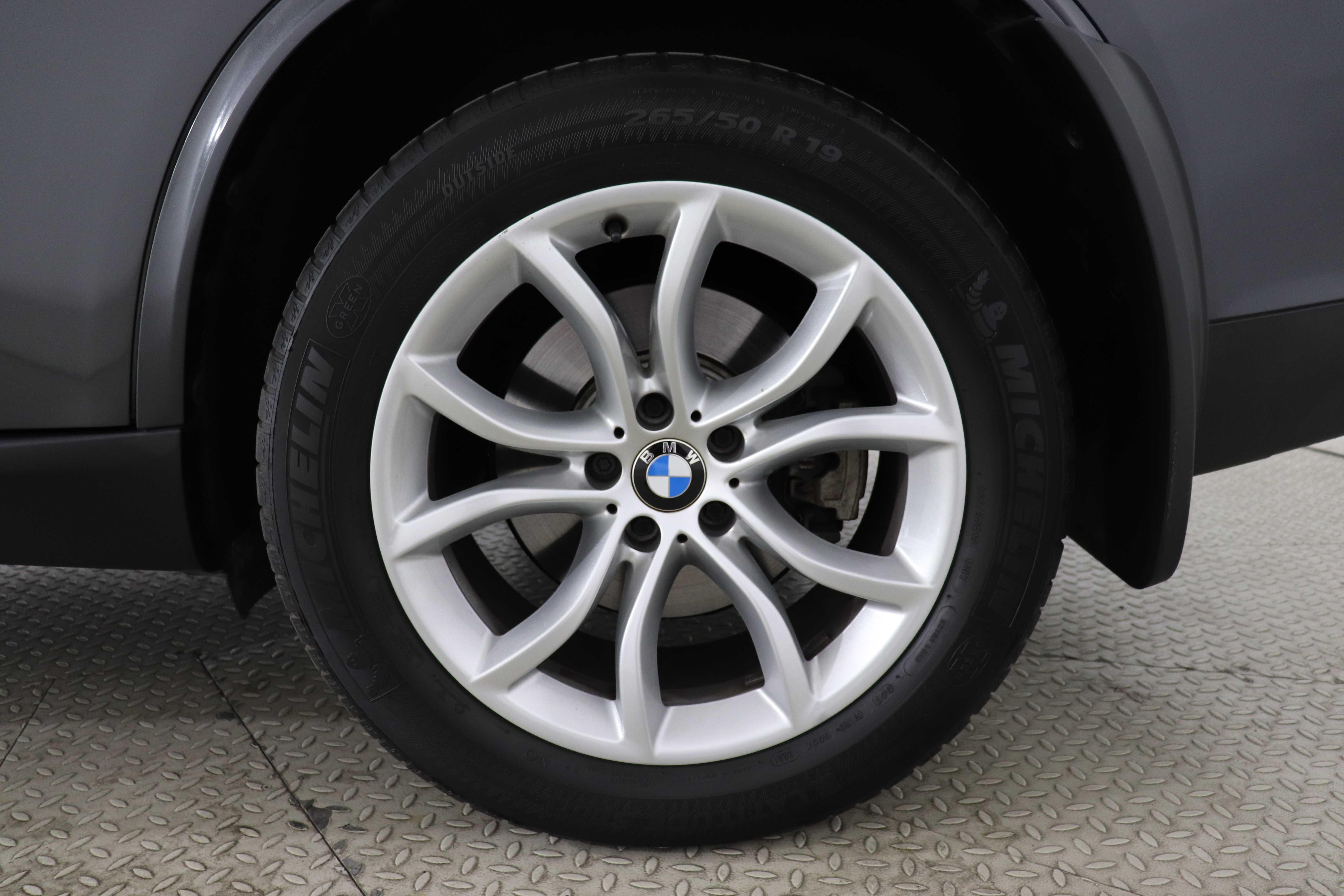 BMW X5 - One X5