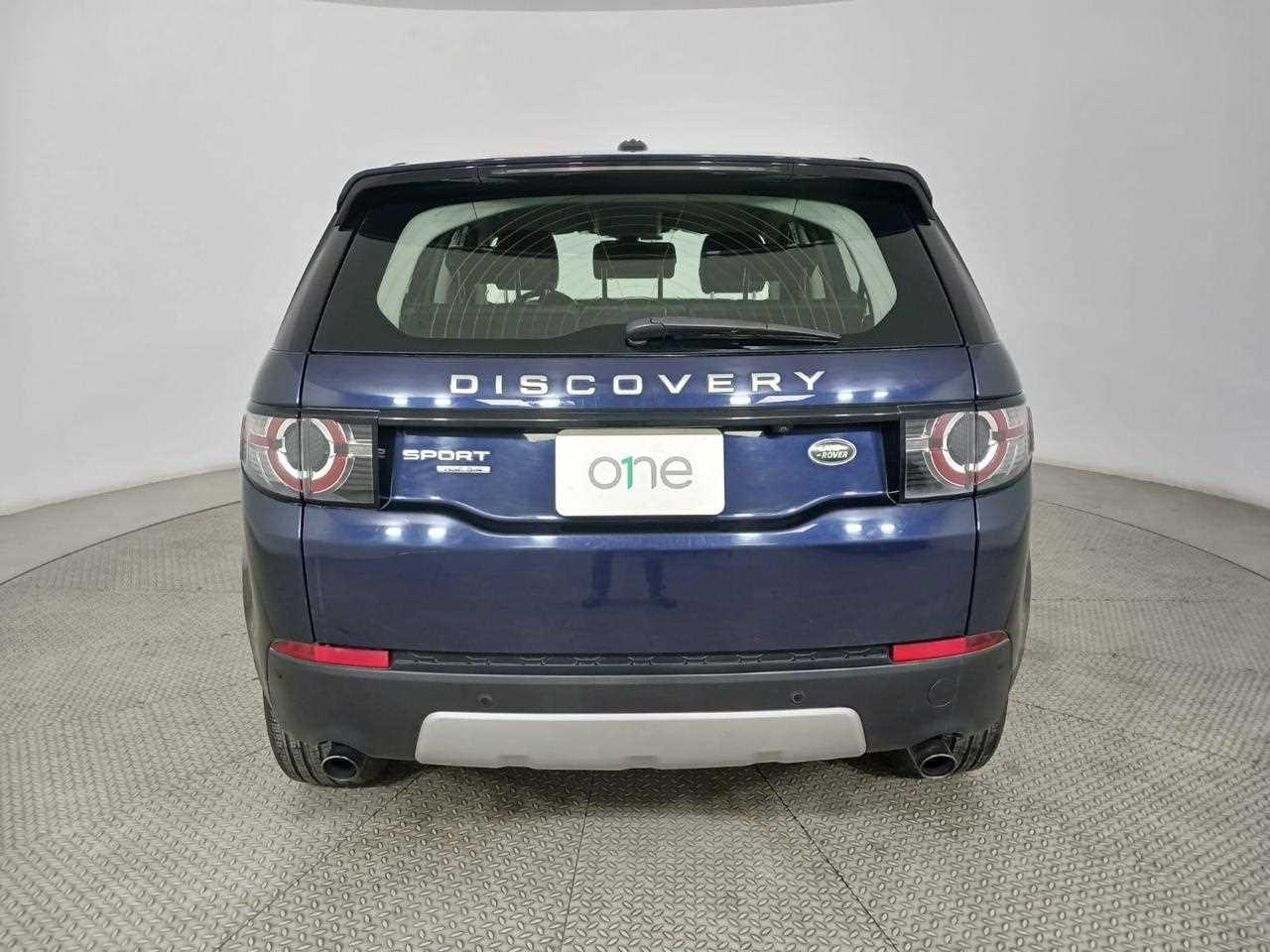 LAND ROVER DISCOVERY - One DISCOVERY