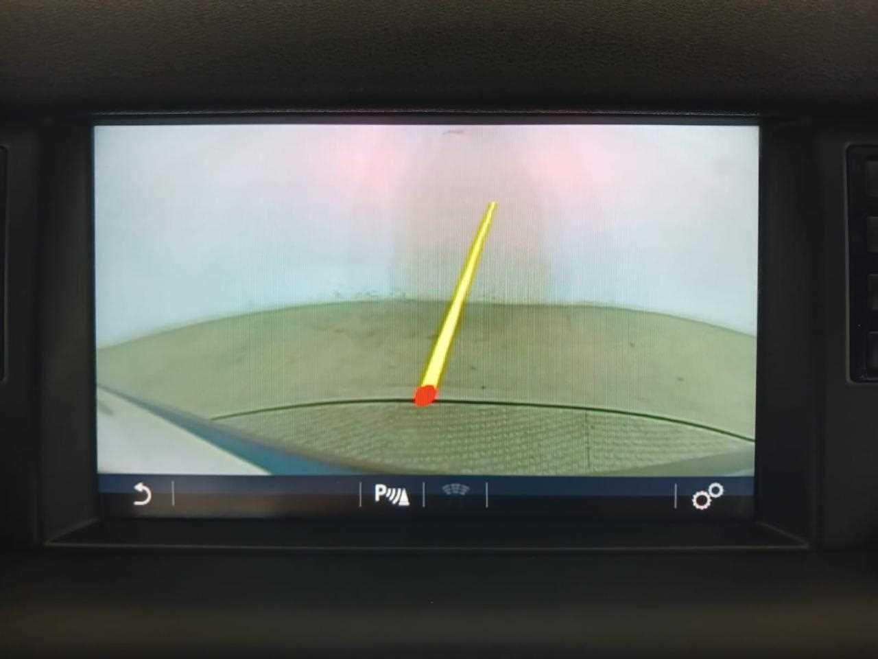 LAND ROVER DISCOVERY - One DISCOVERY