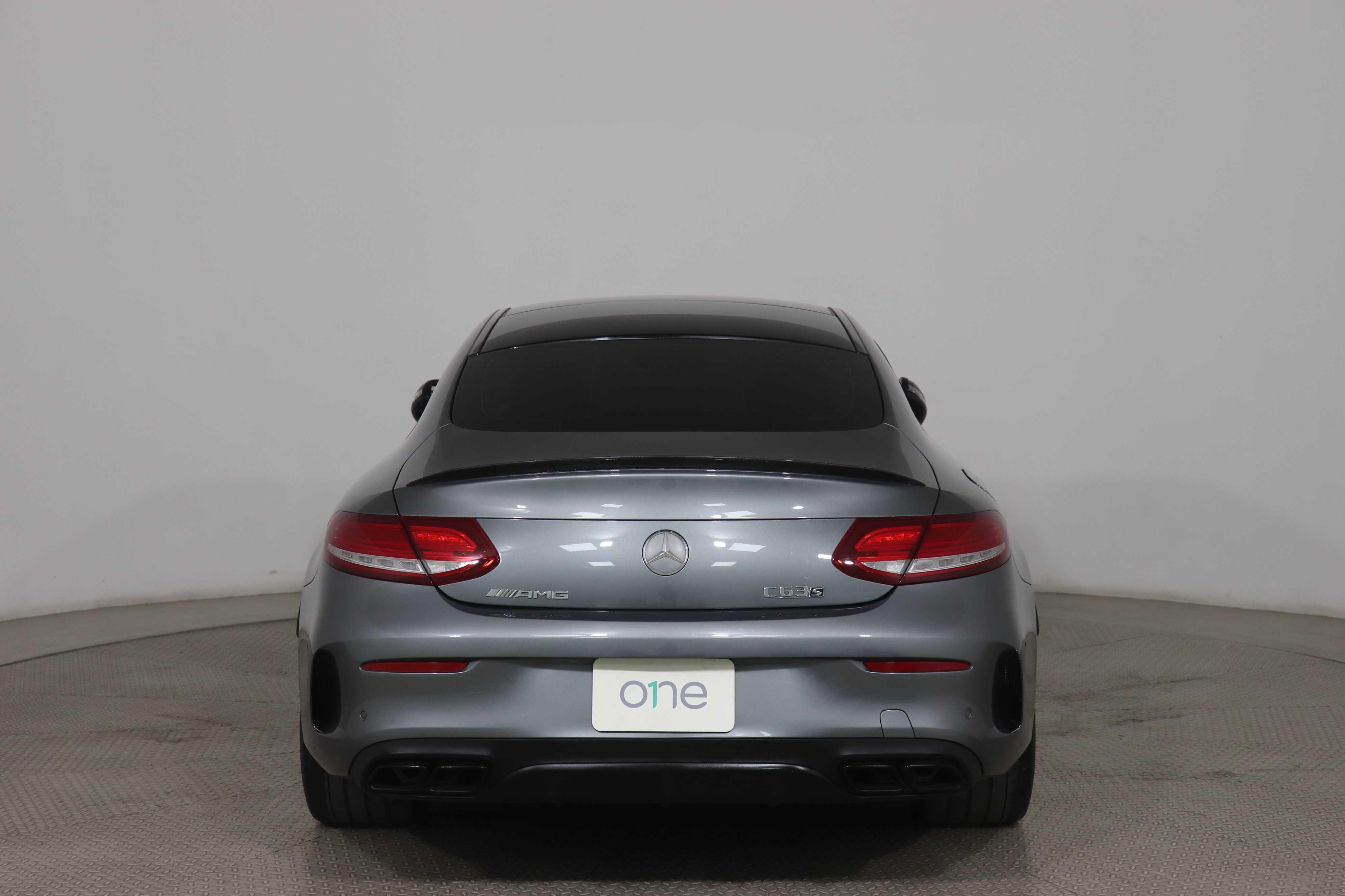 MERCEDES-BENZ C 63 AMG S COUPE - One C 63 AMG S COUPE