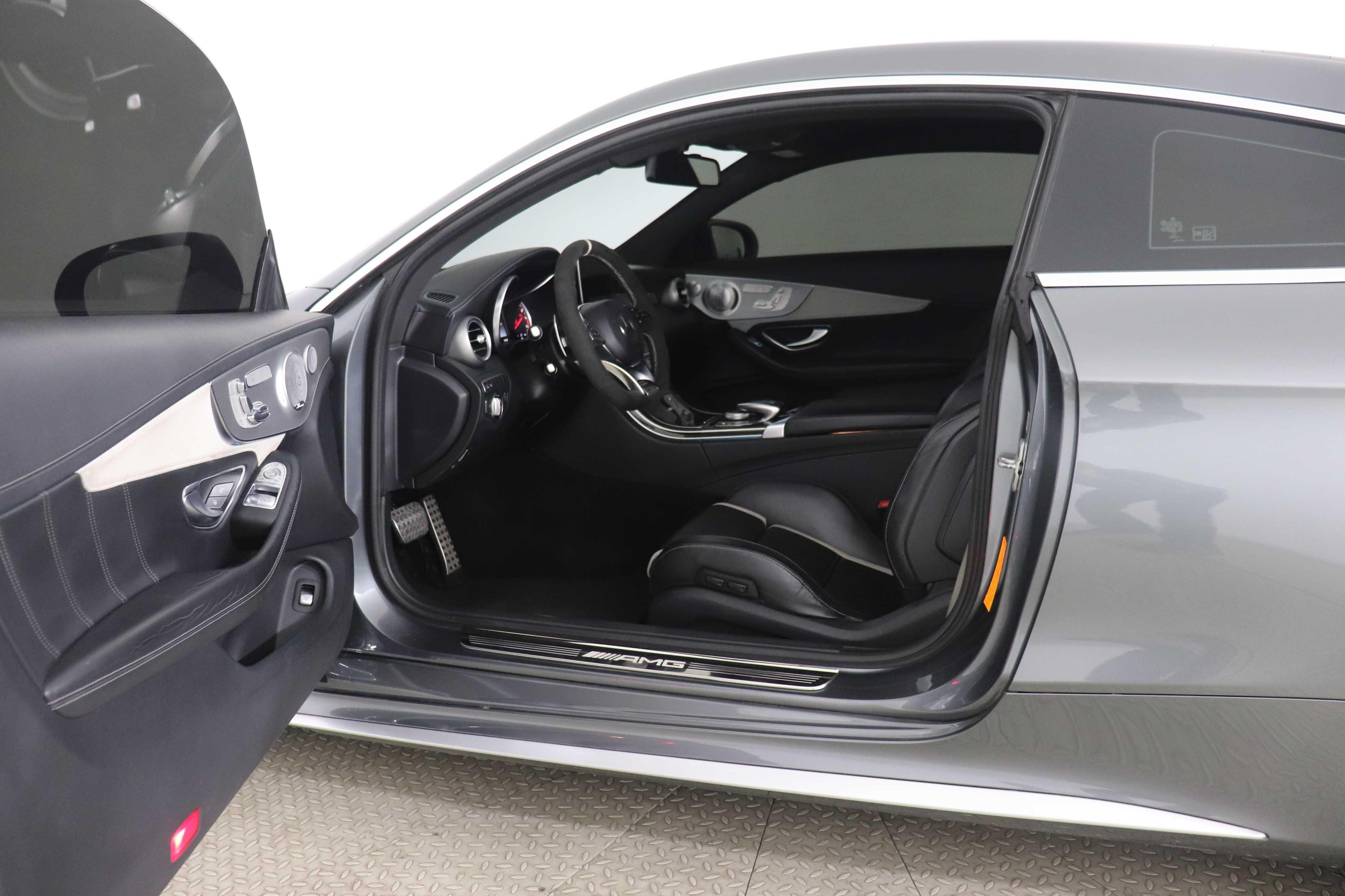 MERCEDES-BENZ C 63 AMG S COUPE - One C 63 AMG S COUPE