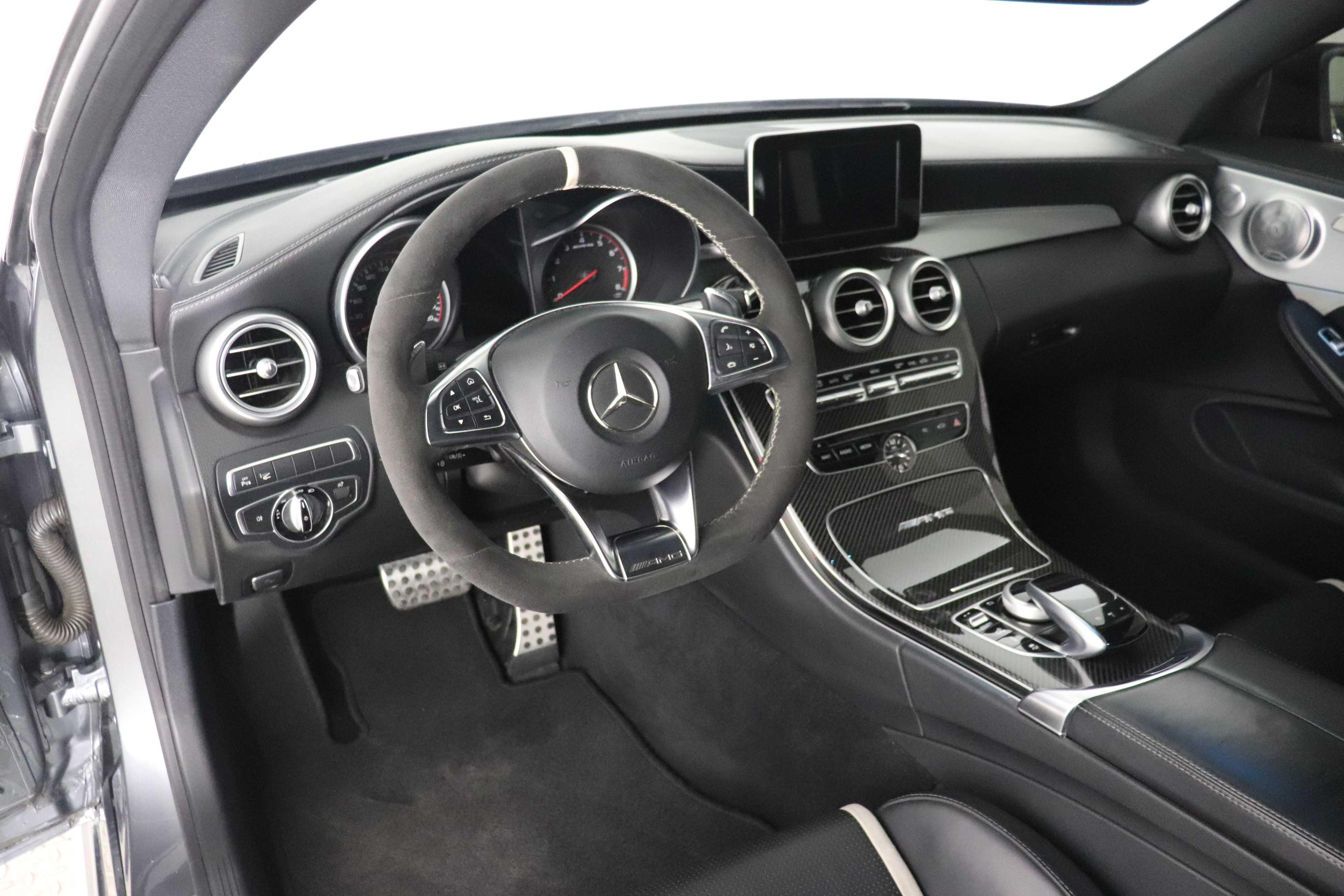 MERCEDES-BENZ C 63 AMG S COUPE - One C 63 AMG S COUPE