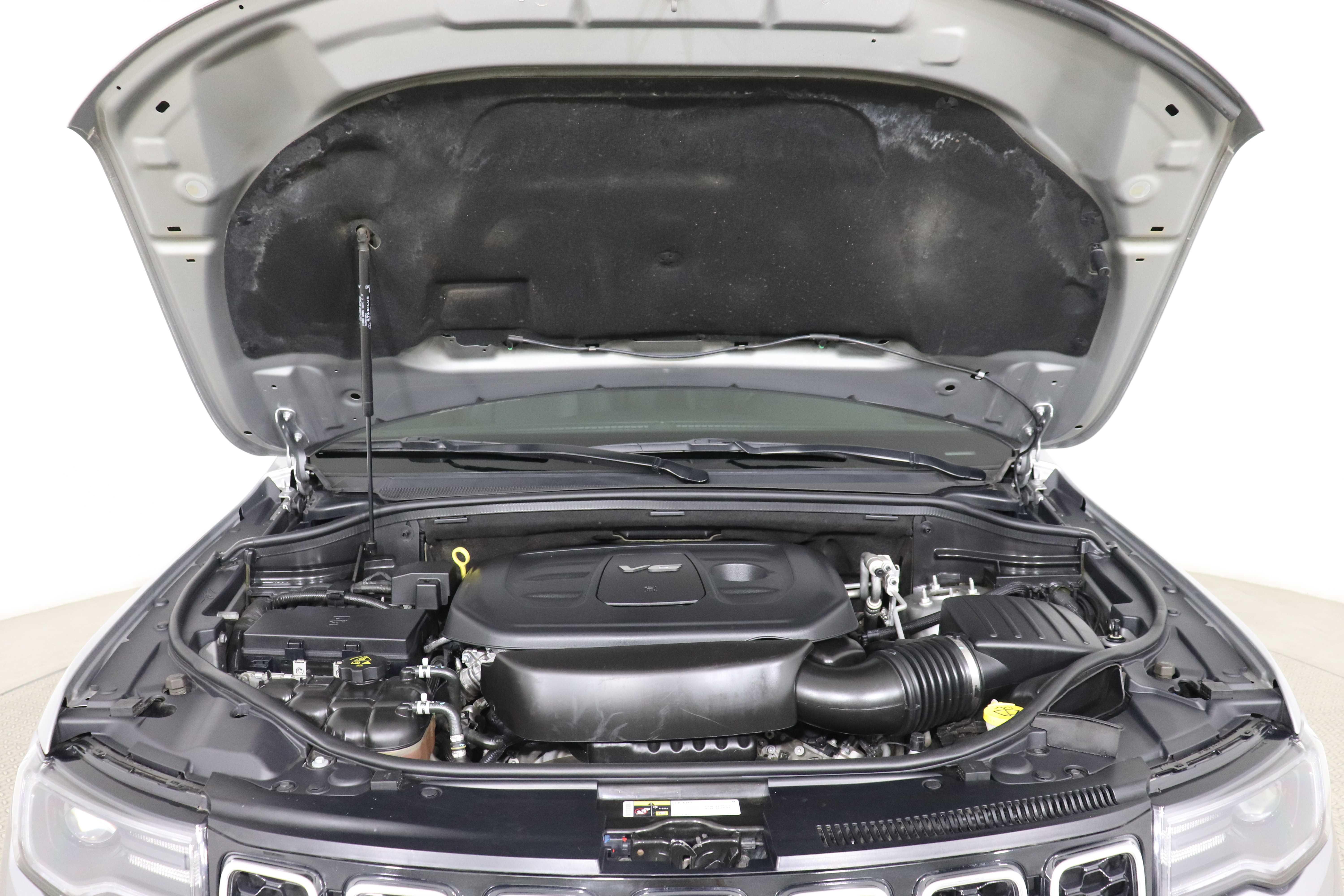 JEEP GRAND CHEROKEE - One GRAND CHEROKEE