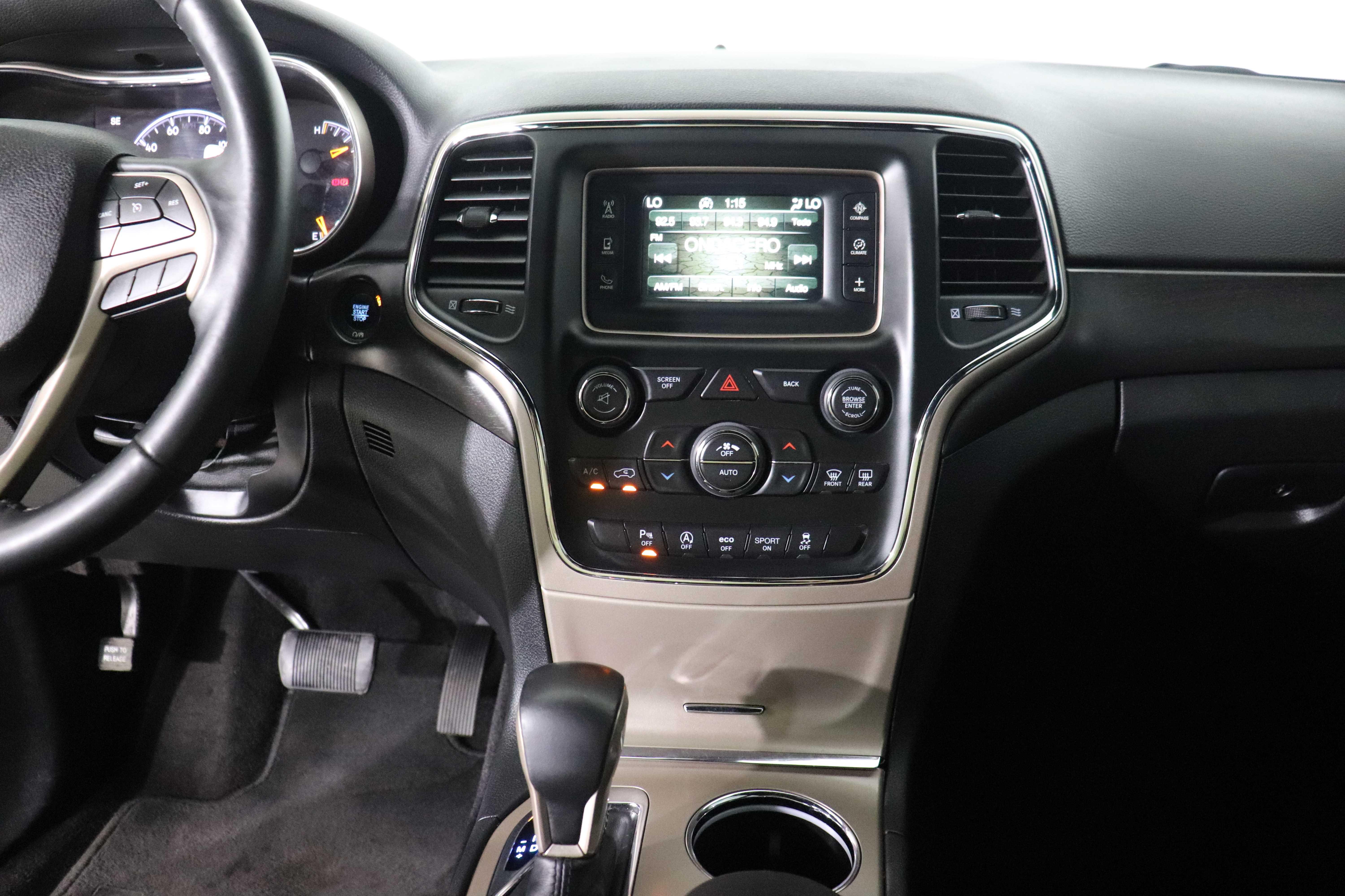 JEEP GRAND CHEROKEE - One GRAND CHEROKEE