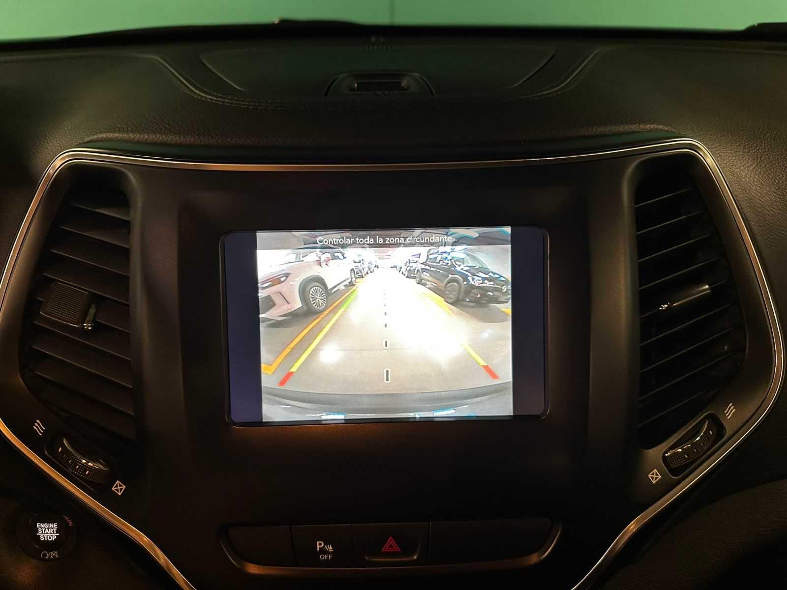 JEEP CHEROKEE - One CHEROKEE