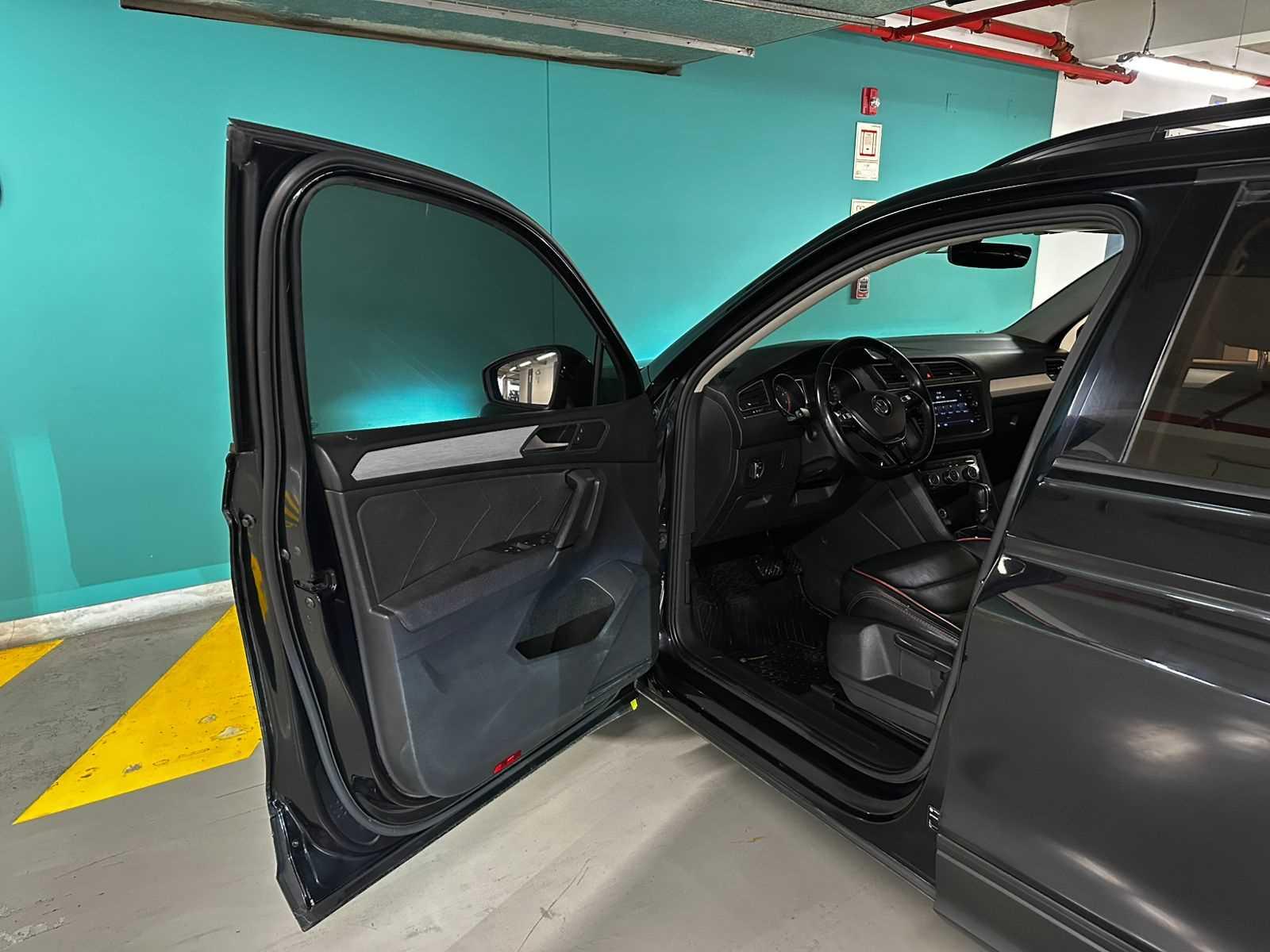 VOLKSWAGEN TIGUAN - One TIGUAN