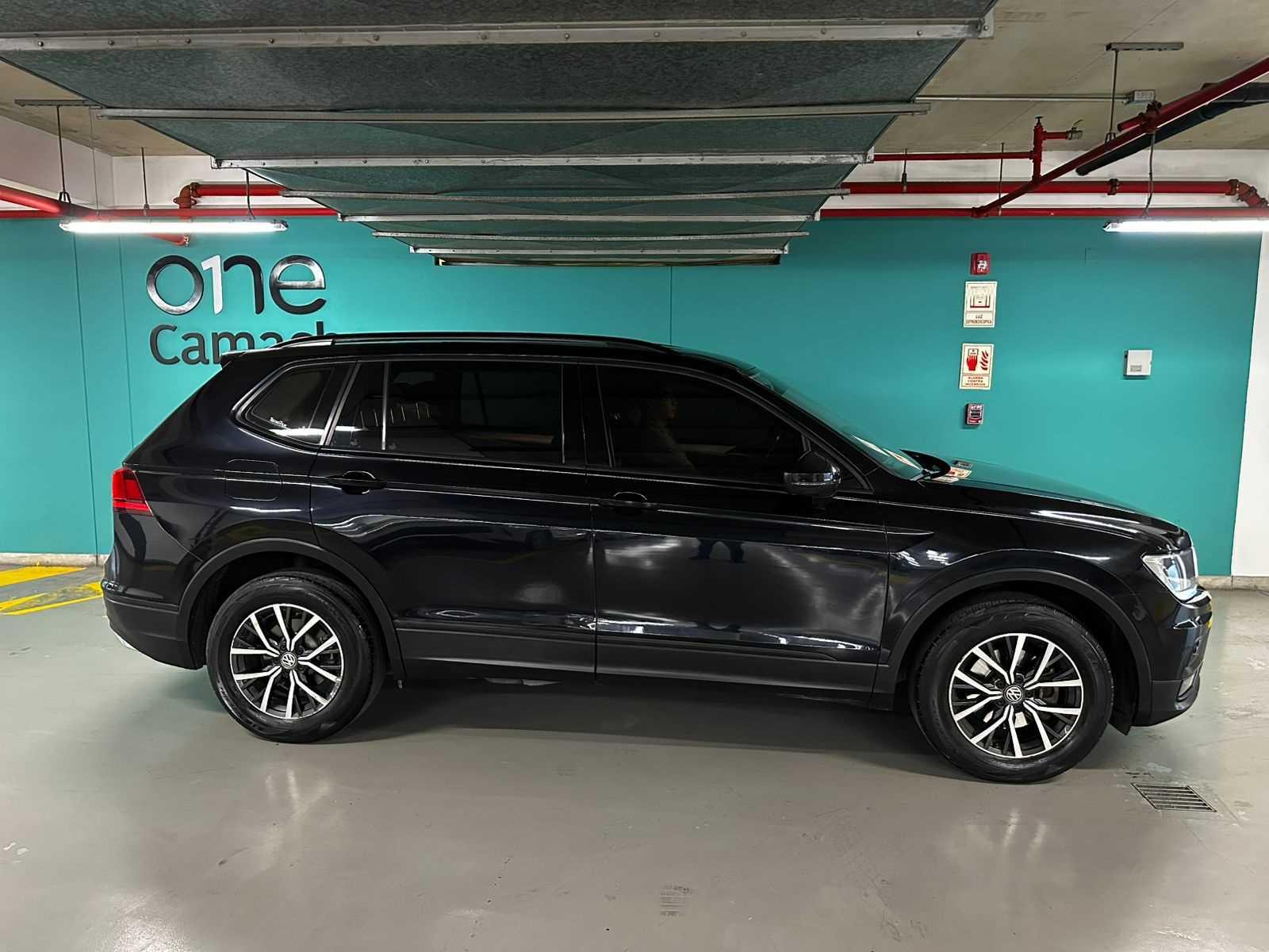 VOLKSWAGEN TIGUAN - One TIGUAN