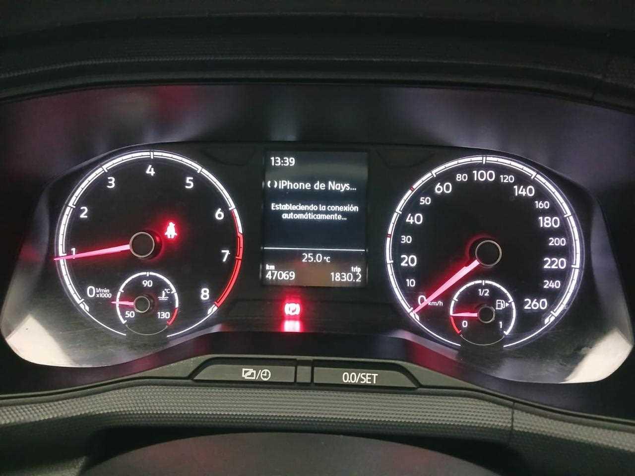 VOLKSWAGEN T-CROSS - One T-CROSS