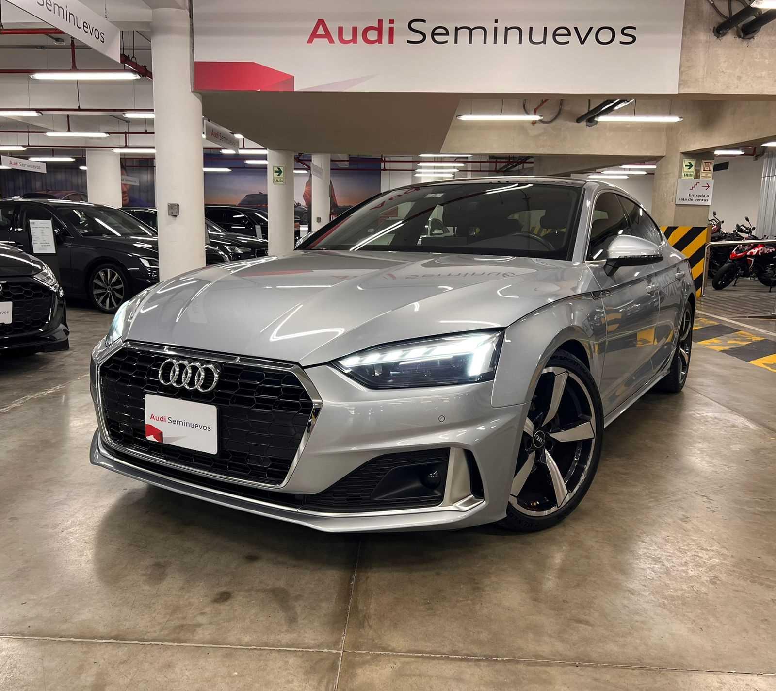 AUDI null
