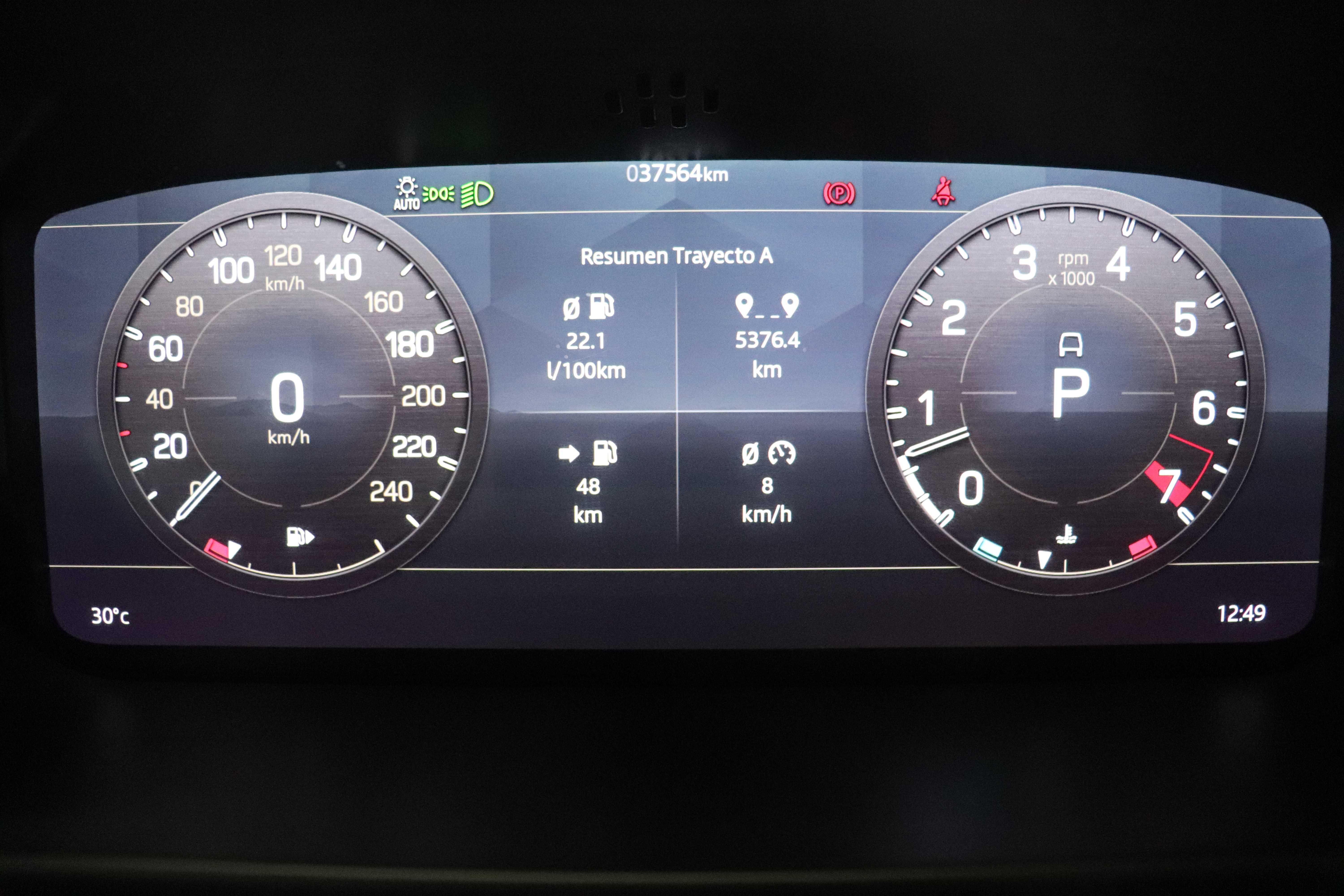 LAND ROVER DEFENDER - One DEFENDER