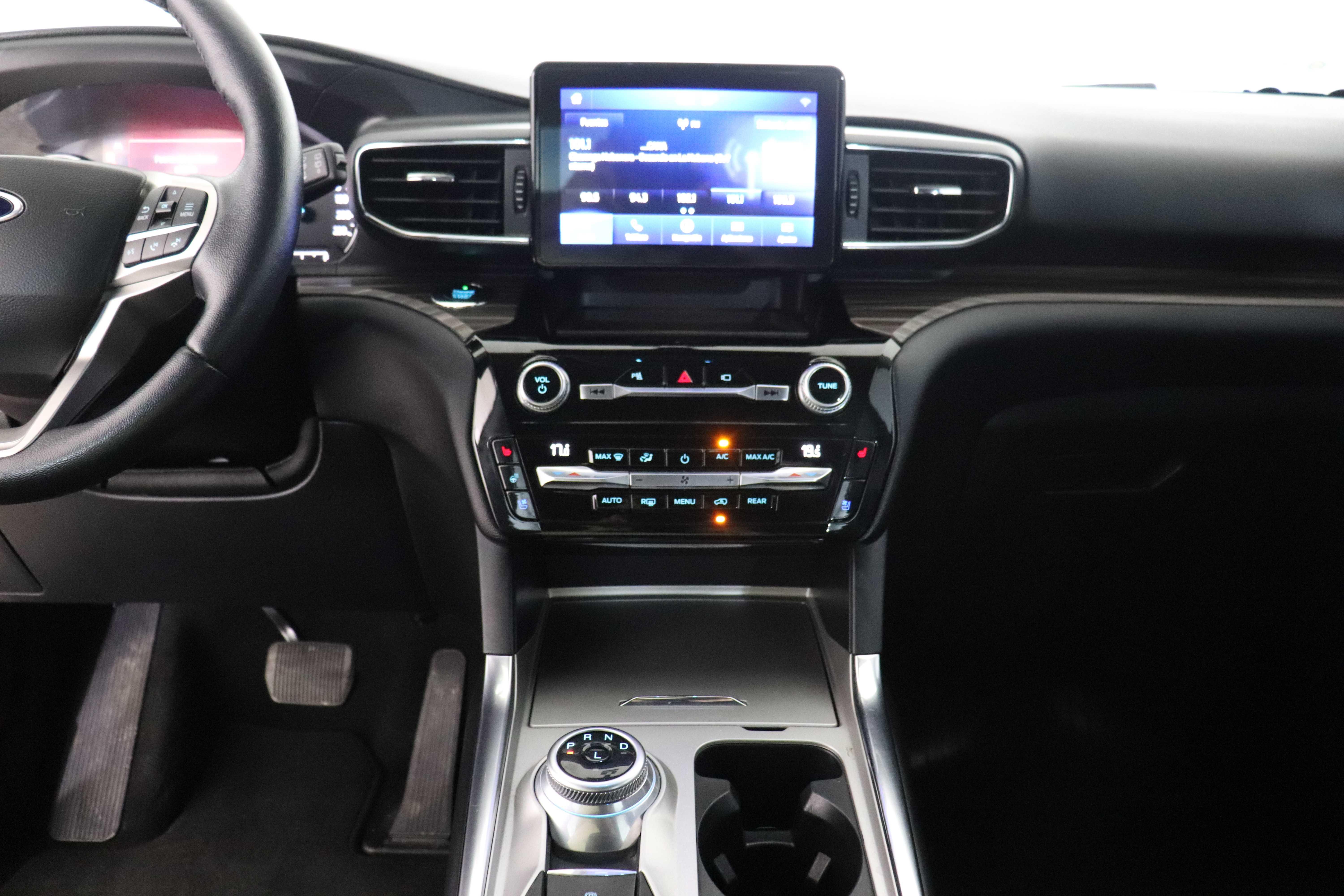 FORD ALL NEW EXPLORER - One ALL NEW EXPLORER