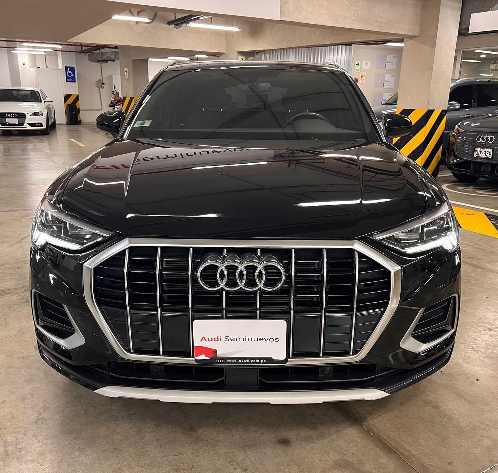 AUDI Q3 - One Q3