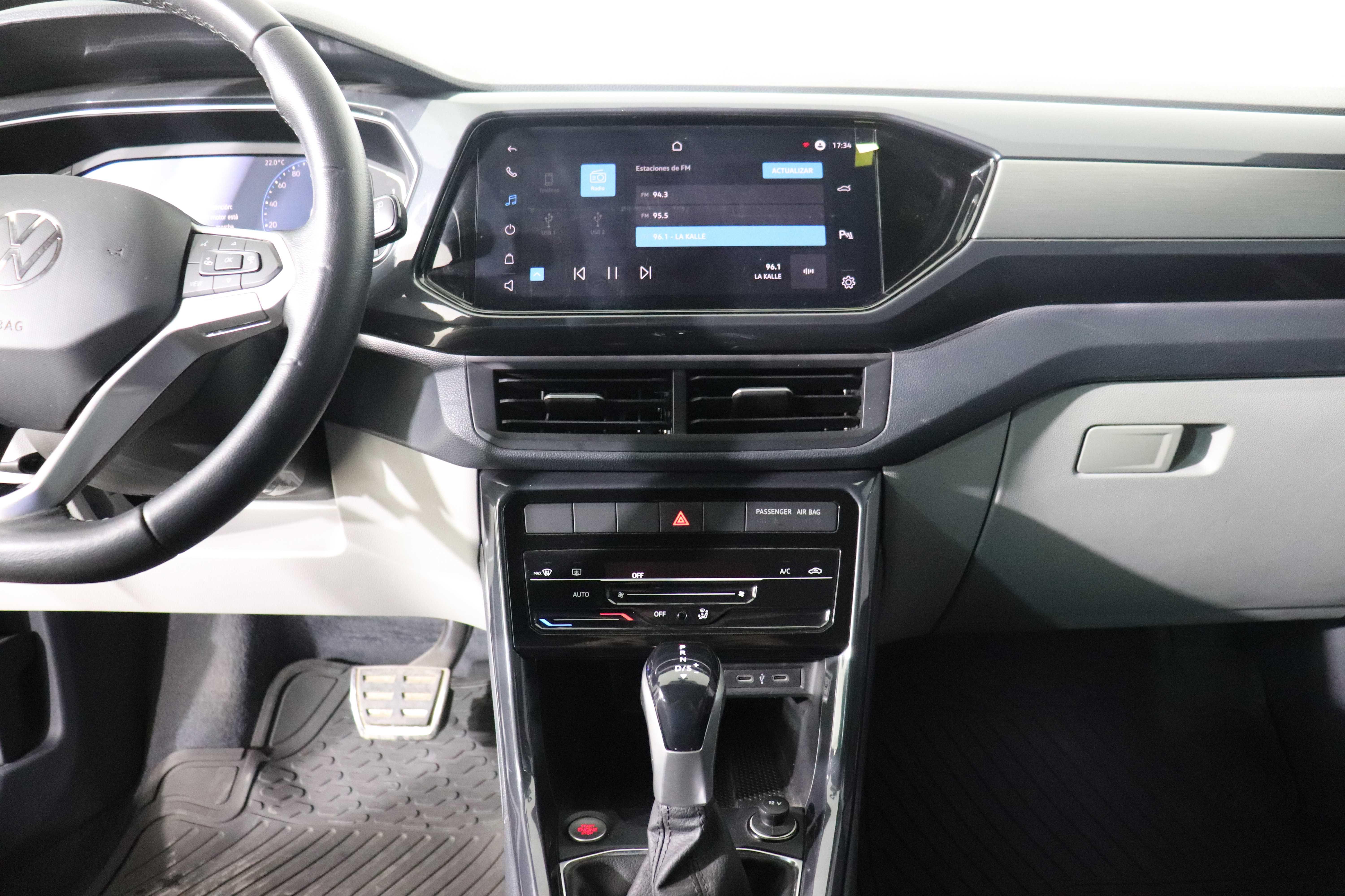 VOLKSWAGEN T-CROSS - One T-CROSS