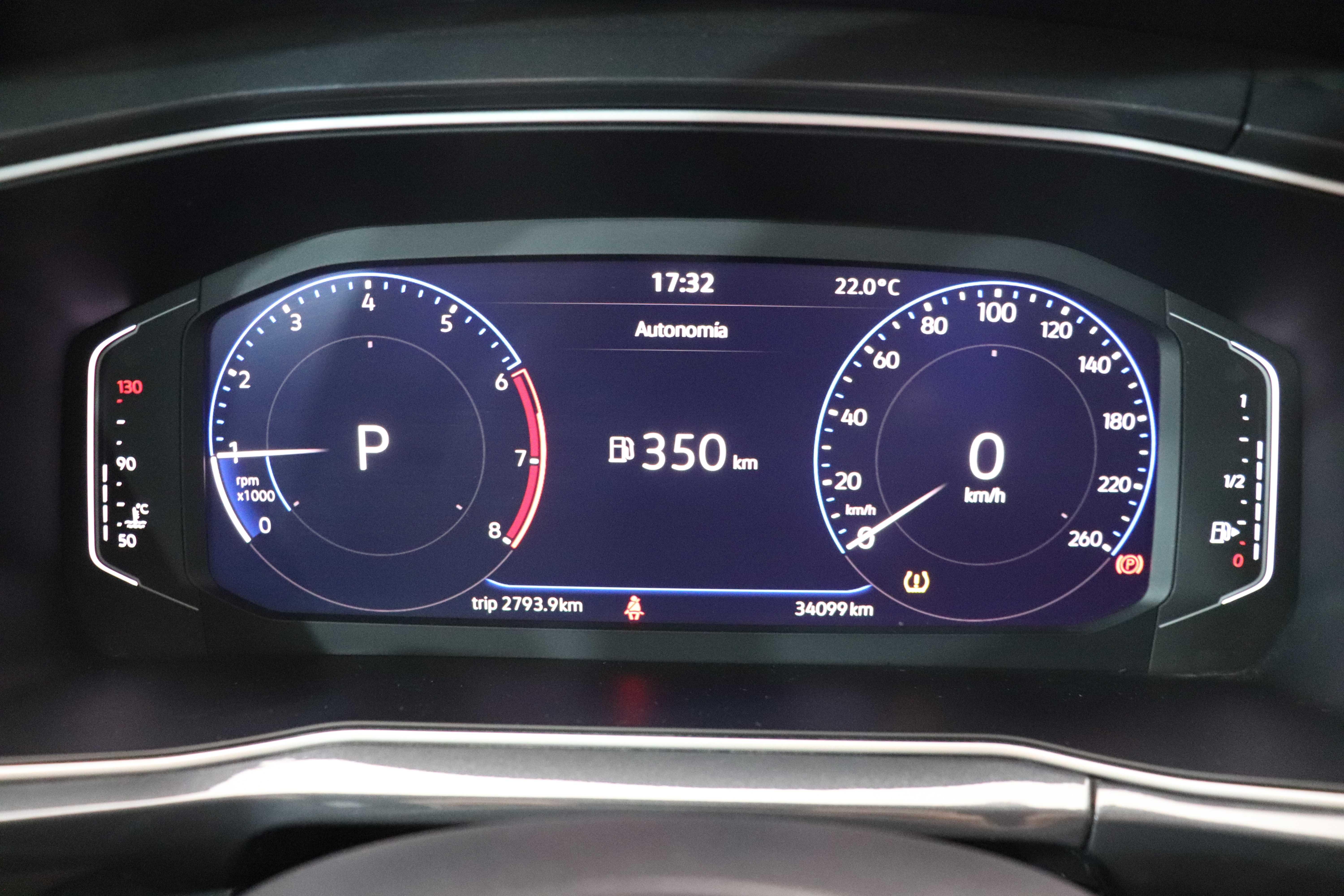 VOLKSWAGEN T-CROSS - One T-CROSS