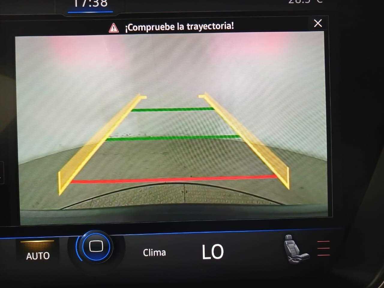 VOLKSWAGEN TOUAREG - One TOUAREG