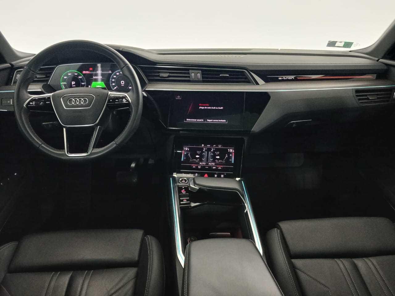 AUDI Q8 E-TRON - One Q8 E-TRON