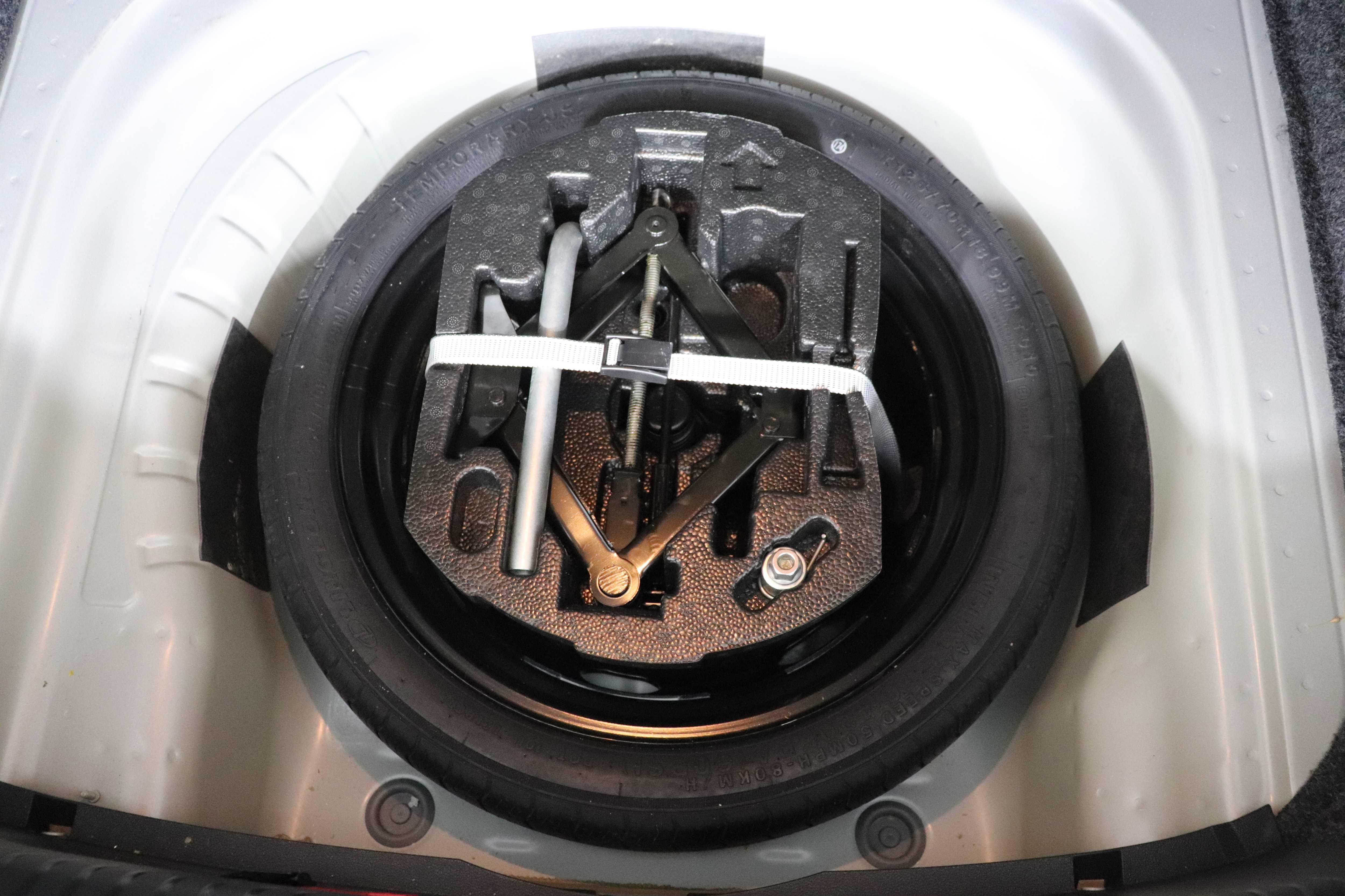 VOLKSWAGEN JETTA - One JETTA