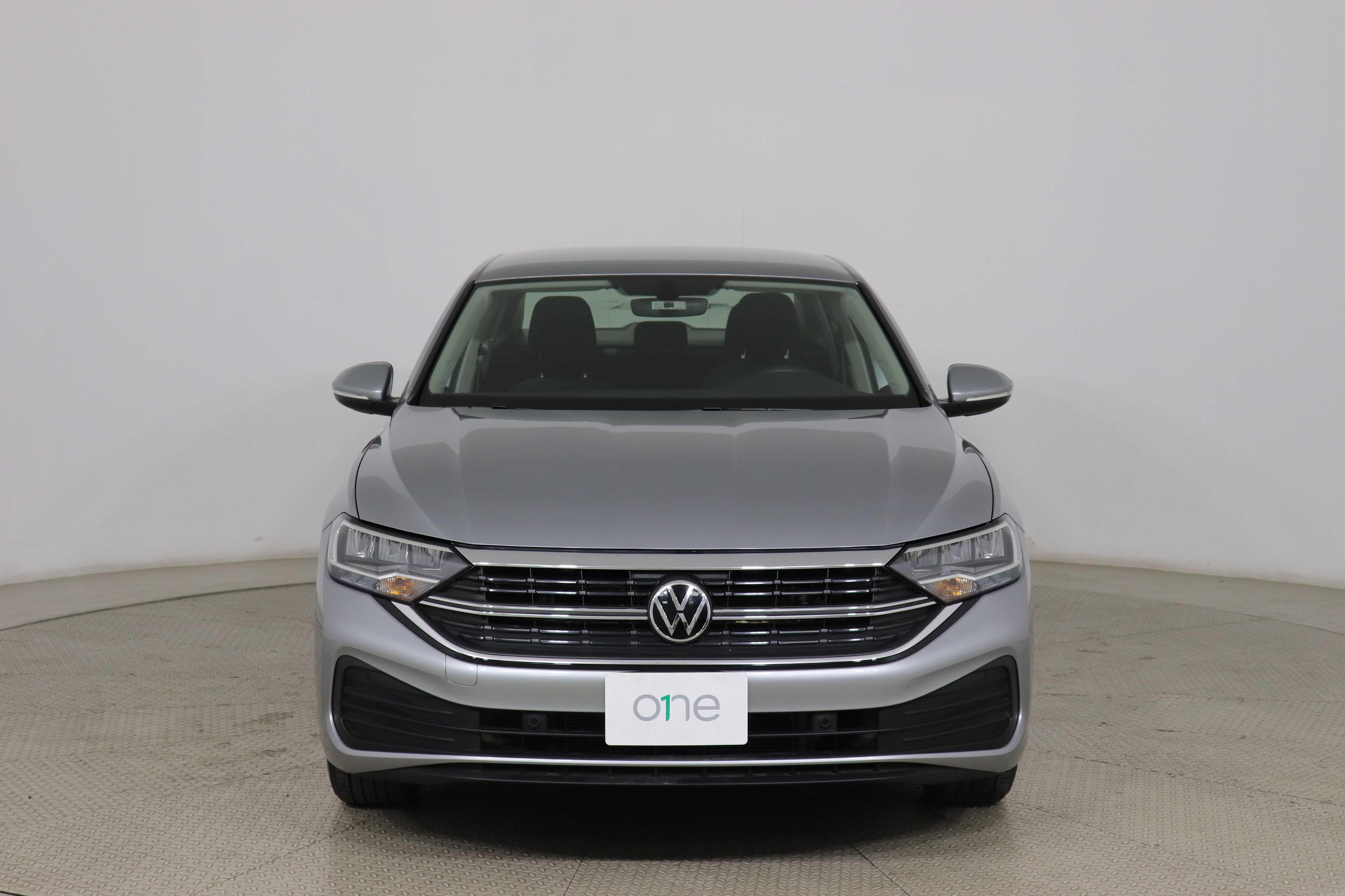 VOLKSWAGEN JETTA - One JETTA