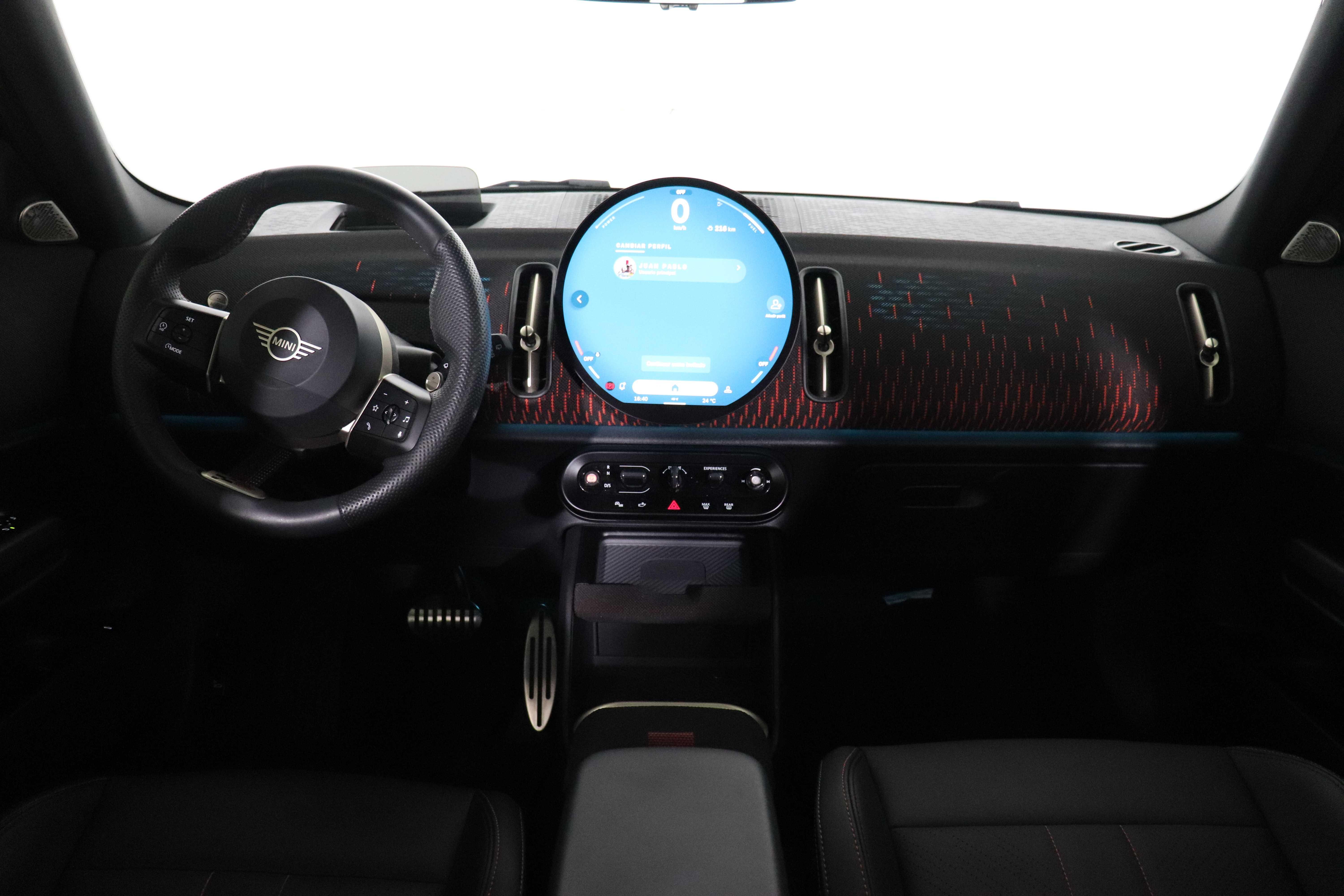 MINI COUNTRYMAN - One COUNTRYMAN