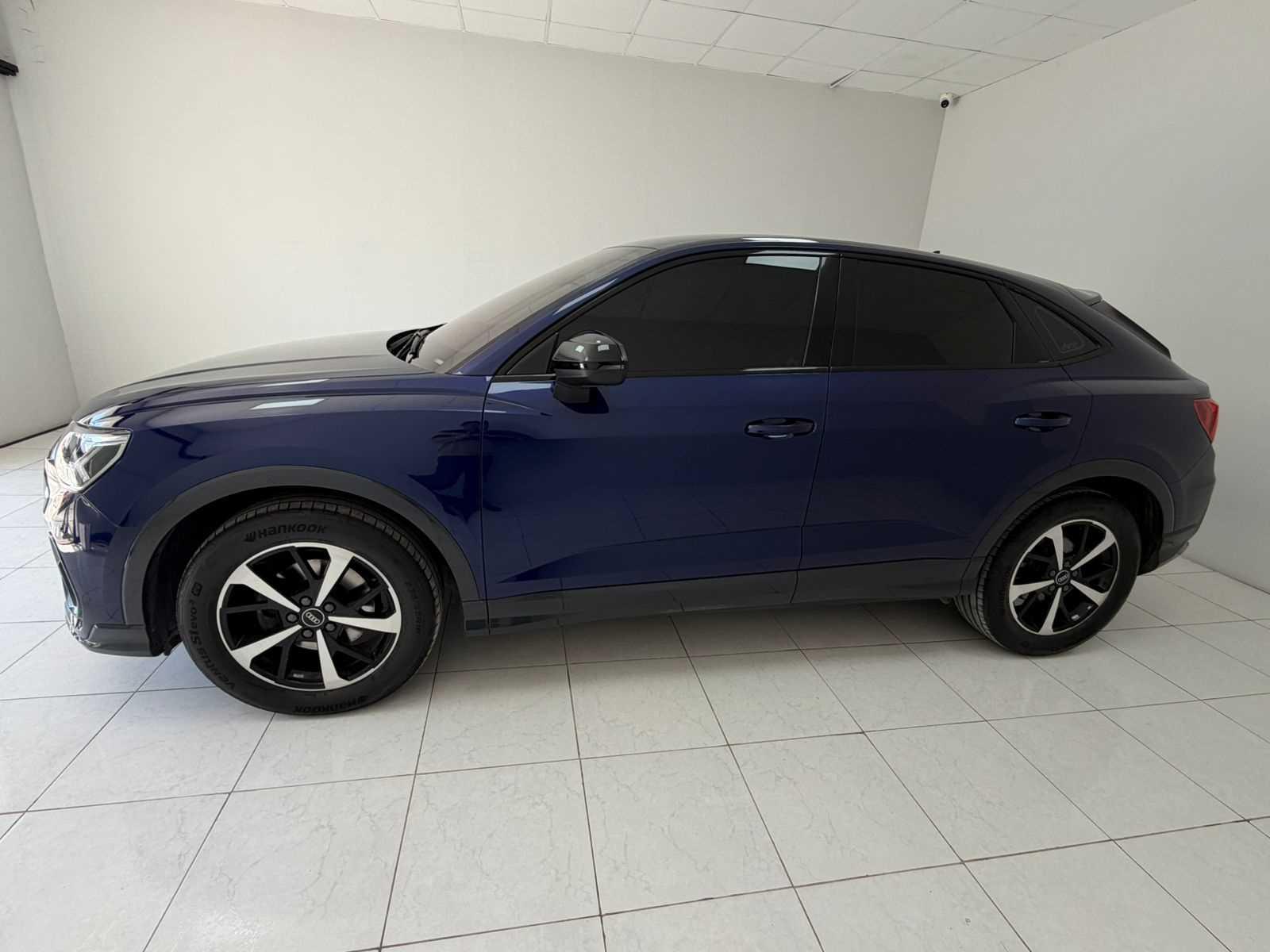 AUDI Q3 SPORTBACK - One Q3 SPORTBACK