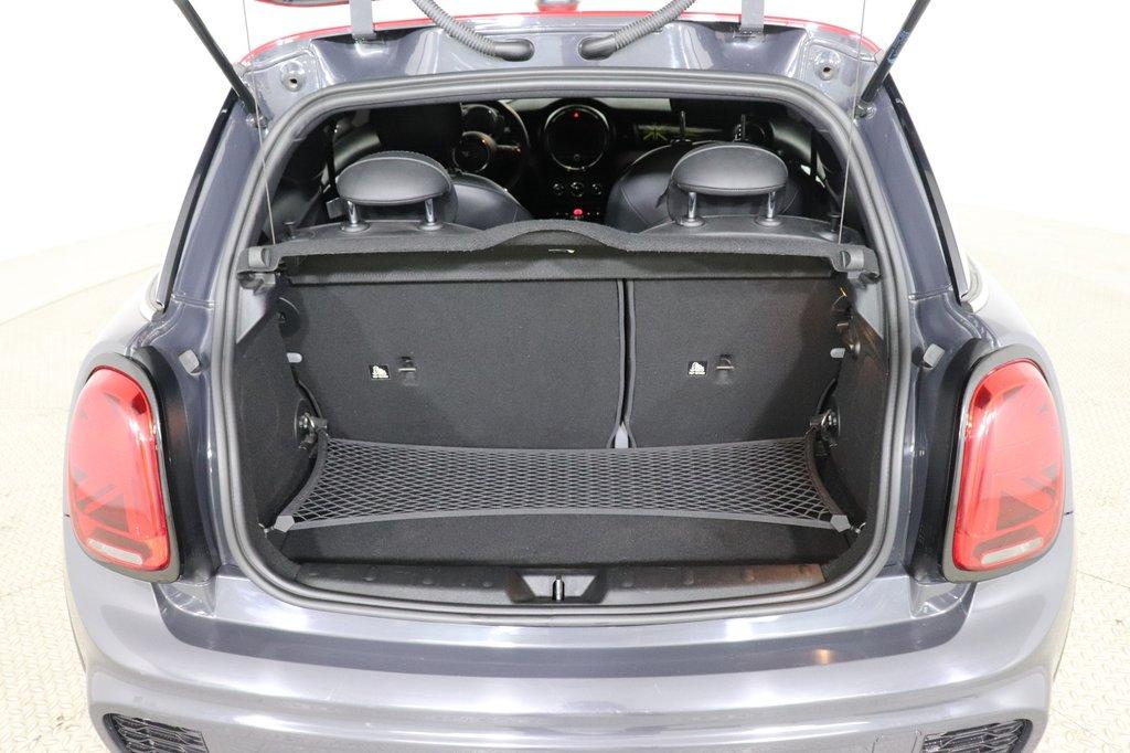 MINI HATCH - One HATCH